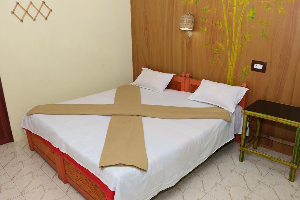 Jungleparadiso Homestay Thekkady Exteriör bild