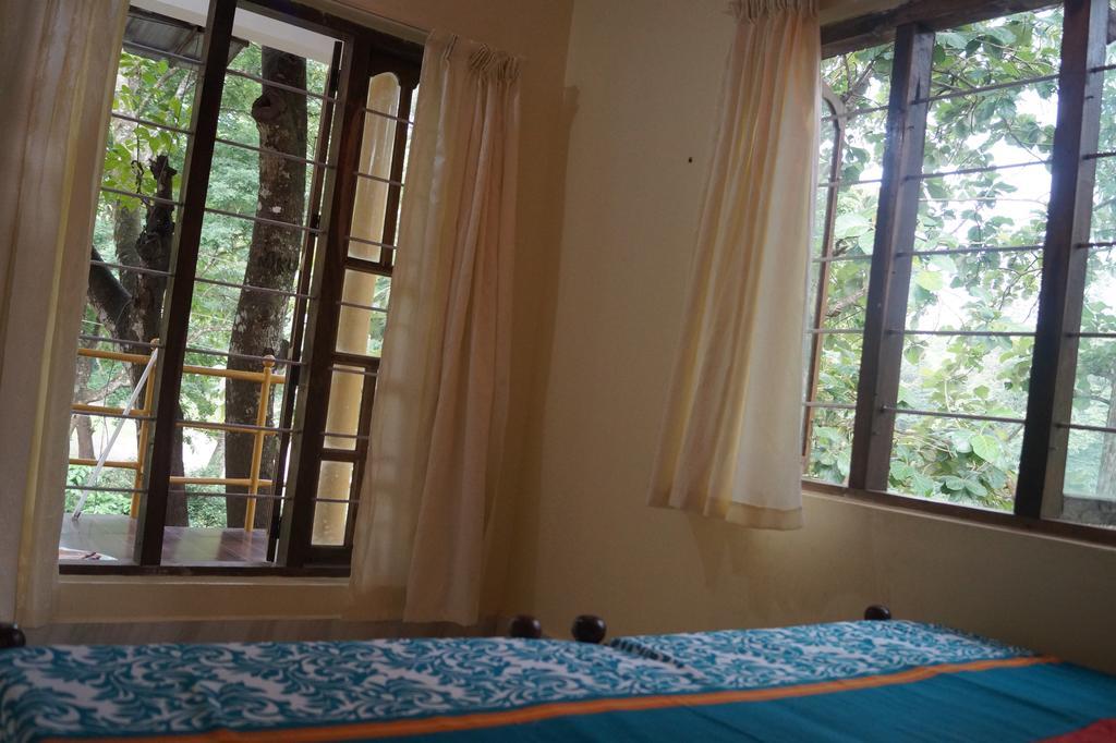 Jungleparadiso Homestay Thekkady Exteriör bild